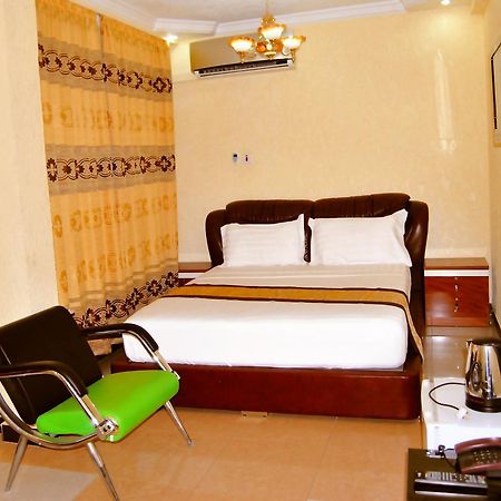 Best Point Hotel Dar es Salaam Ngoại thất bức ảnh