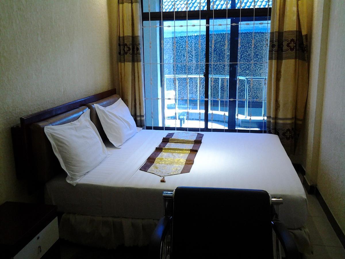 Best Point Hotel Dar es Salaam Phòng bức ảnh